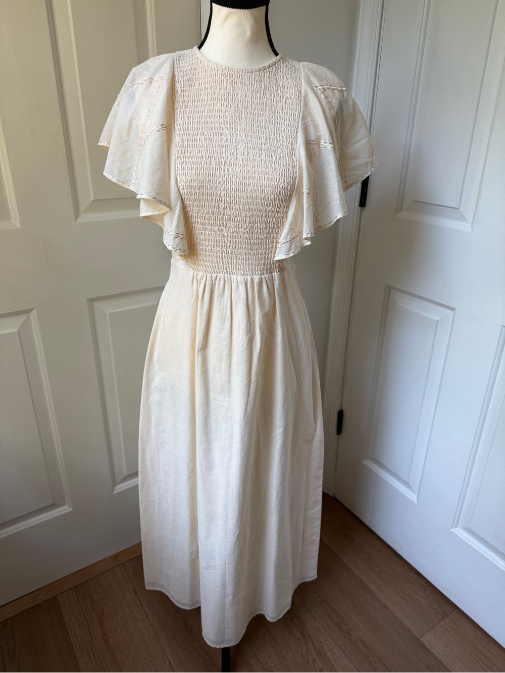Anna Cate Cream Ruffle Maxi Dress XS